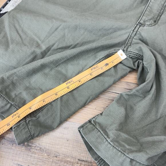 Carhartt Shorts Men's 34 Pockets Chino Outdoors Workwear Relaxed Fit - Picture 6 of 7